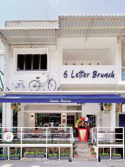 6 Letter Brunch - Dog Cafes
