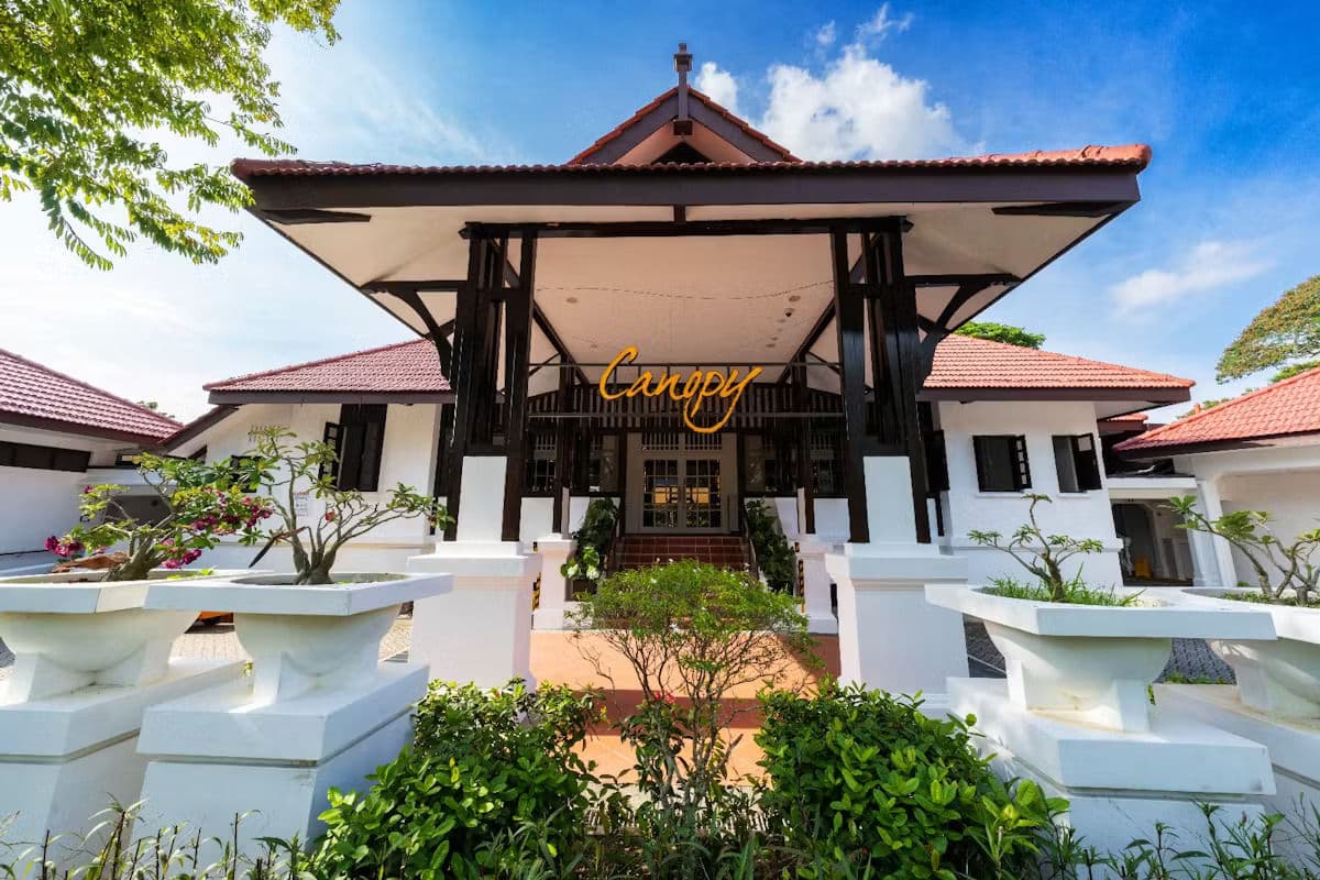 Canopy Changi Village - Dog Cafes