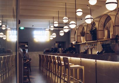 Common Man Coffee Roasters - Stanley Street - Dog Cafes