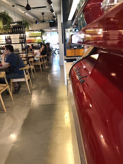 Craftsmen Coffee (Holland V) - Dog Cafes