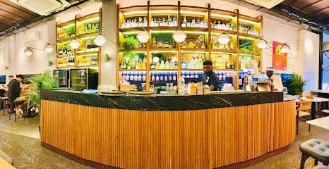 French Fold Telok Ayer - Dog Cafes