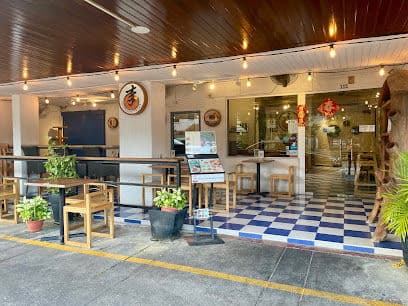 Lee's Taiwanese - Dog Cafes