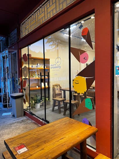 Microcreamery - Siglap - Dog Cafes