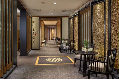 Si Chuan Dou Hua Restaurant - Beach Road - Dog Cafes