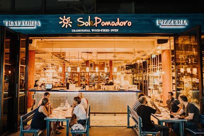SolePomodoro Trattoria Pizzeria - Dog Cafes